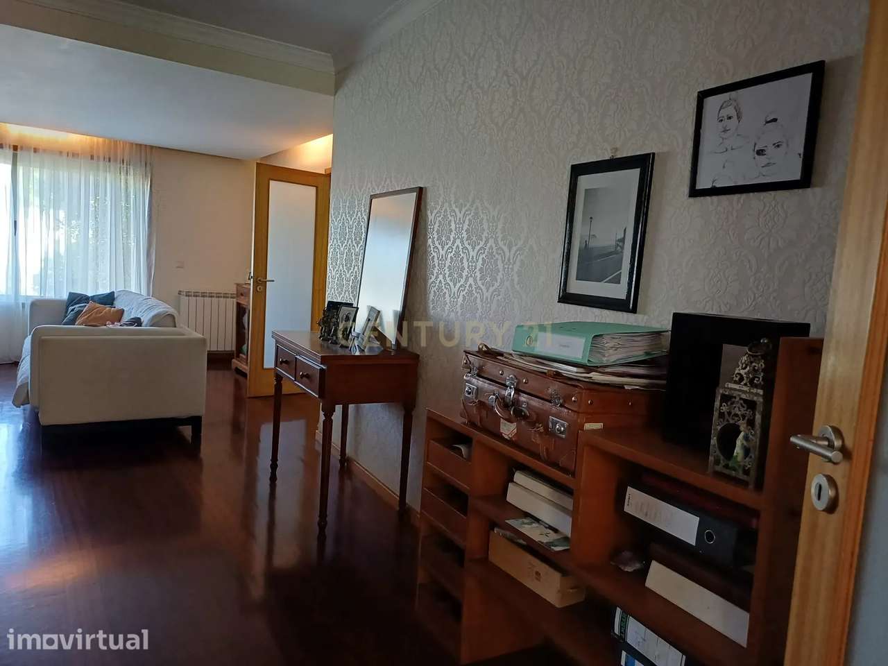 Moradia T4 situada em Canidelo - Vila Nova de Gaia - Grande imagem: 3/46