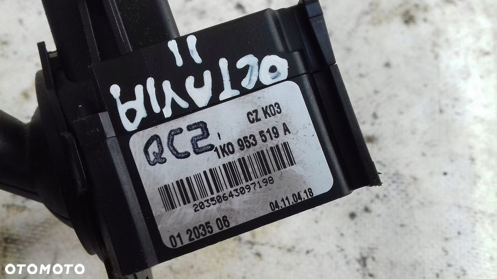 PRZEŁĄCZNIK ZESPOLONY PAJAK 1K0953519A SKODA OCTAVIA II 2 04- - 4