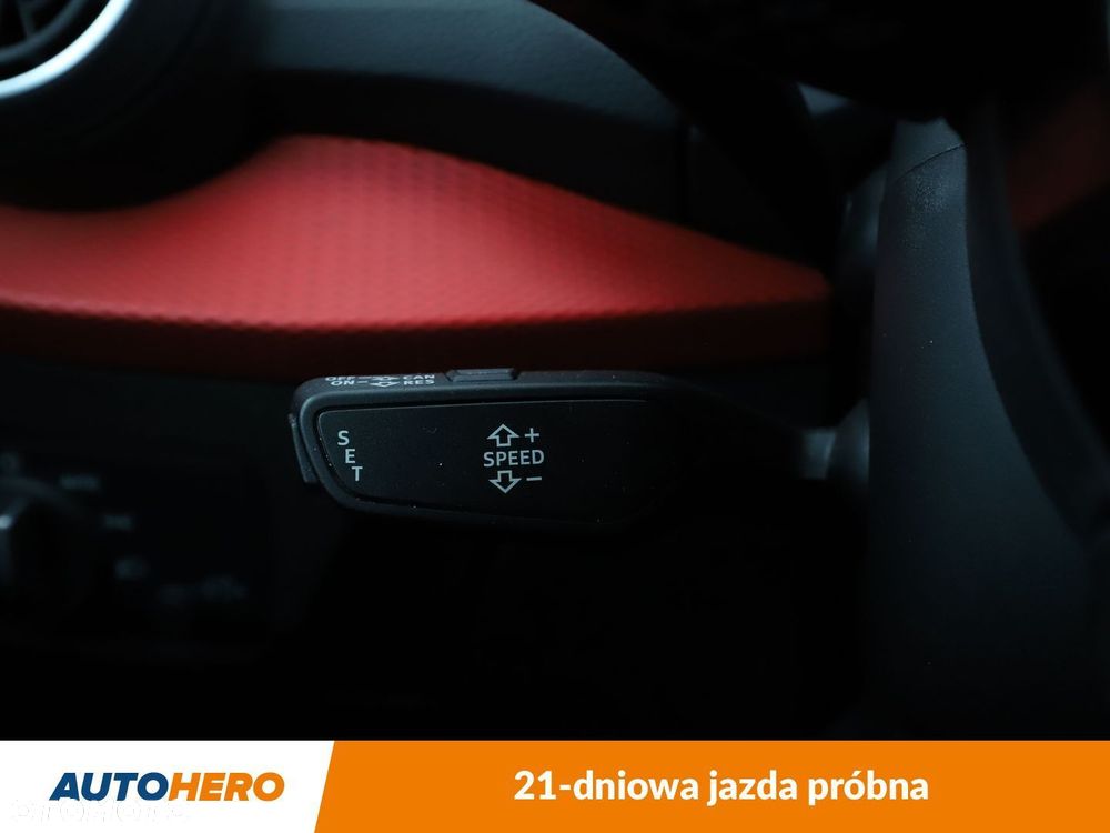 Audi Q2 1.4 TFSI CoD - 28