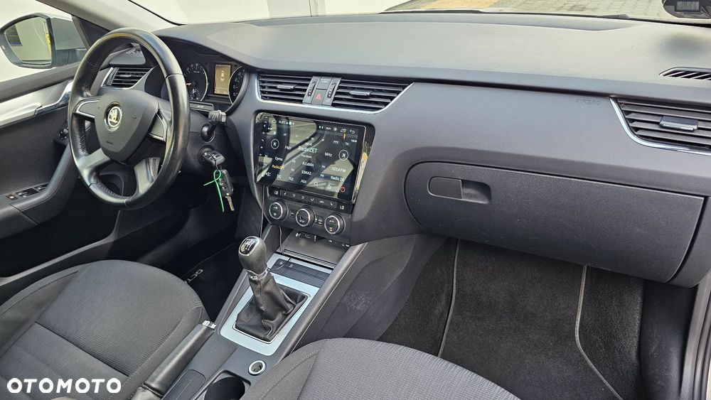 Skoda Octavia 2.0 TDI Ambiente - 13