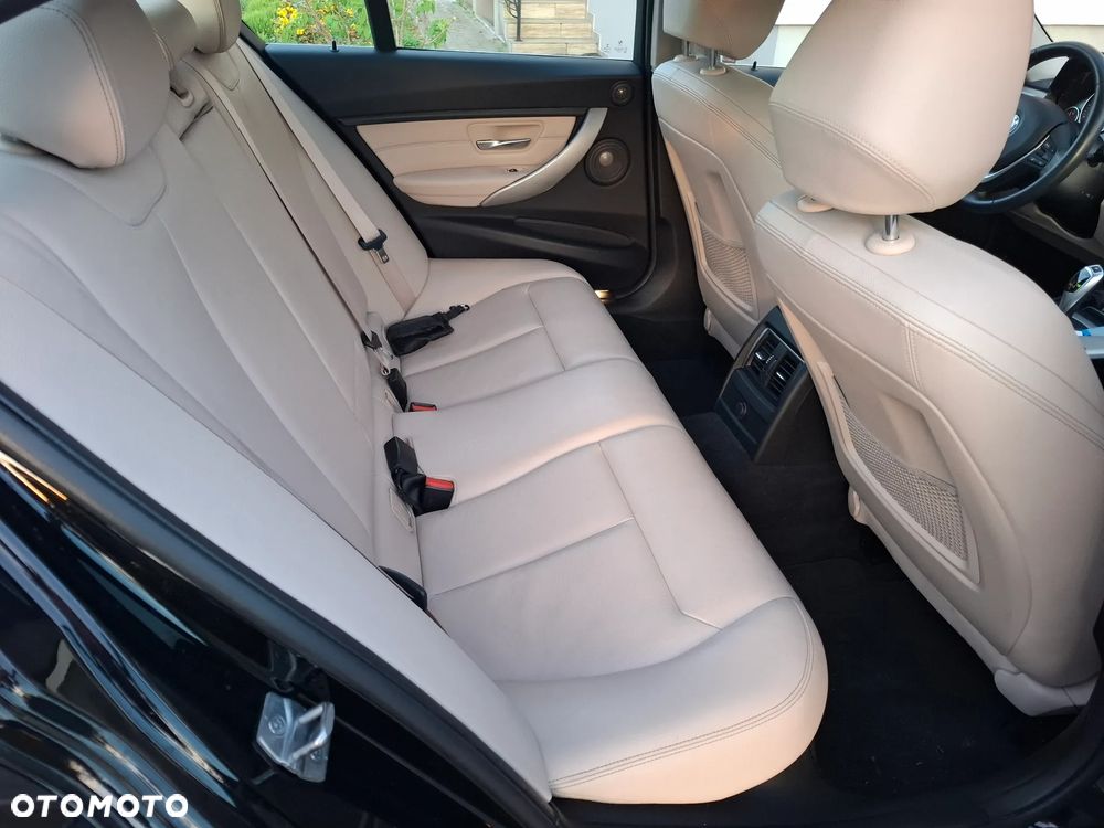 BMW Seria 3 - 13
