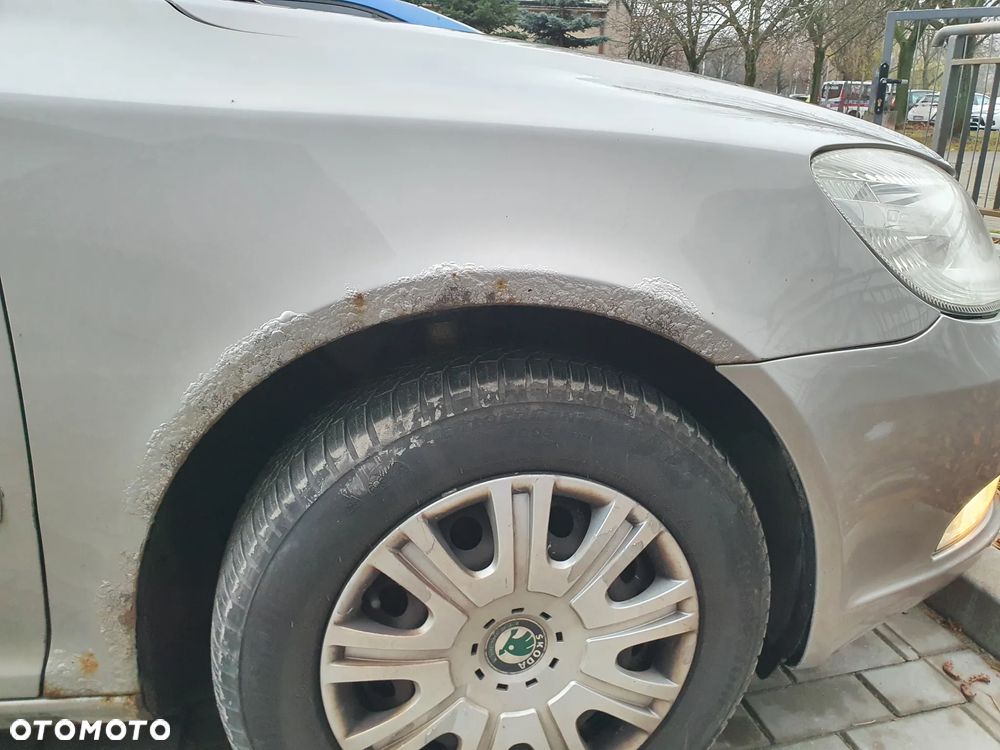 Skoda Octavia 1.6 TDI Ambiente - 10