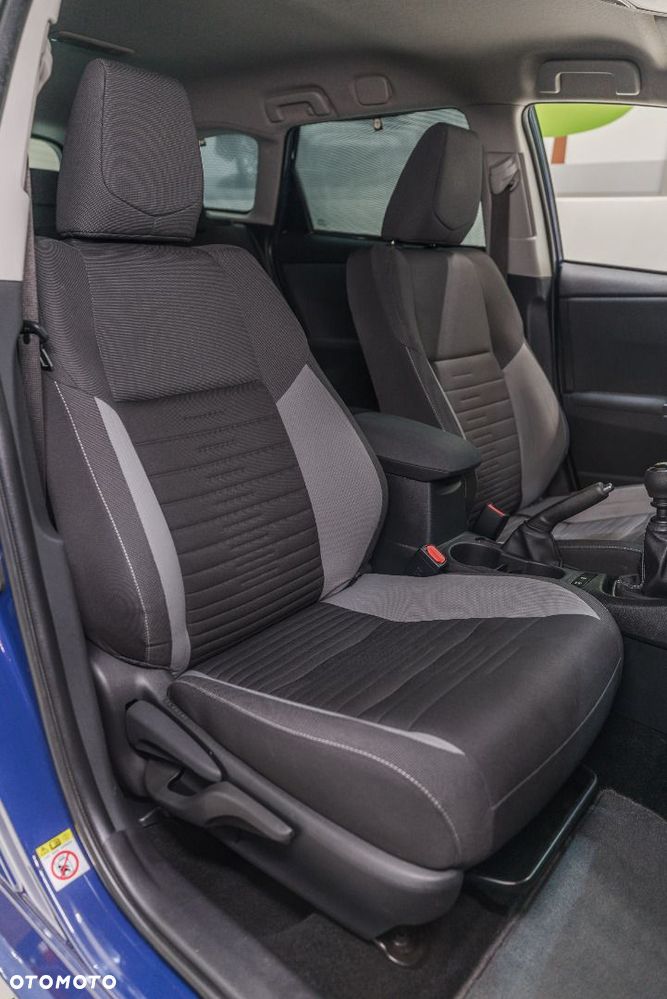 Toyota Auris - 18