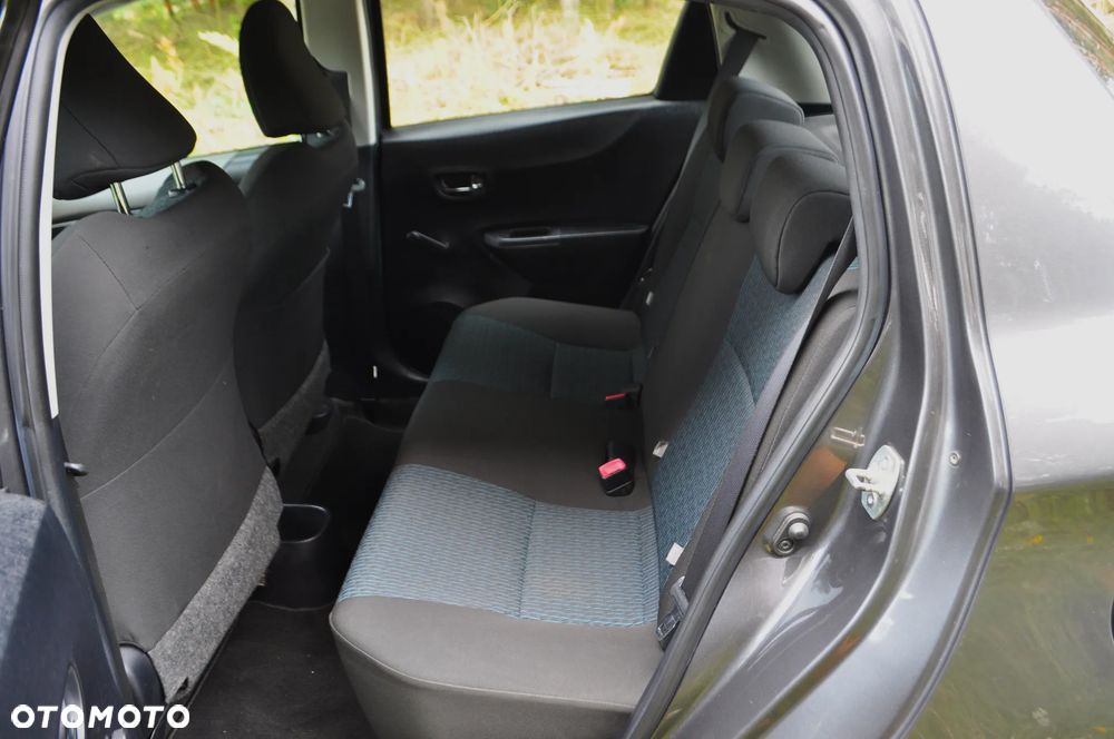 Toyota Yaris 1.0 VVT-i - 28