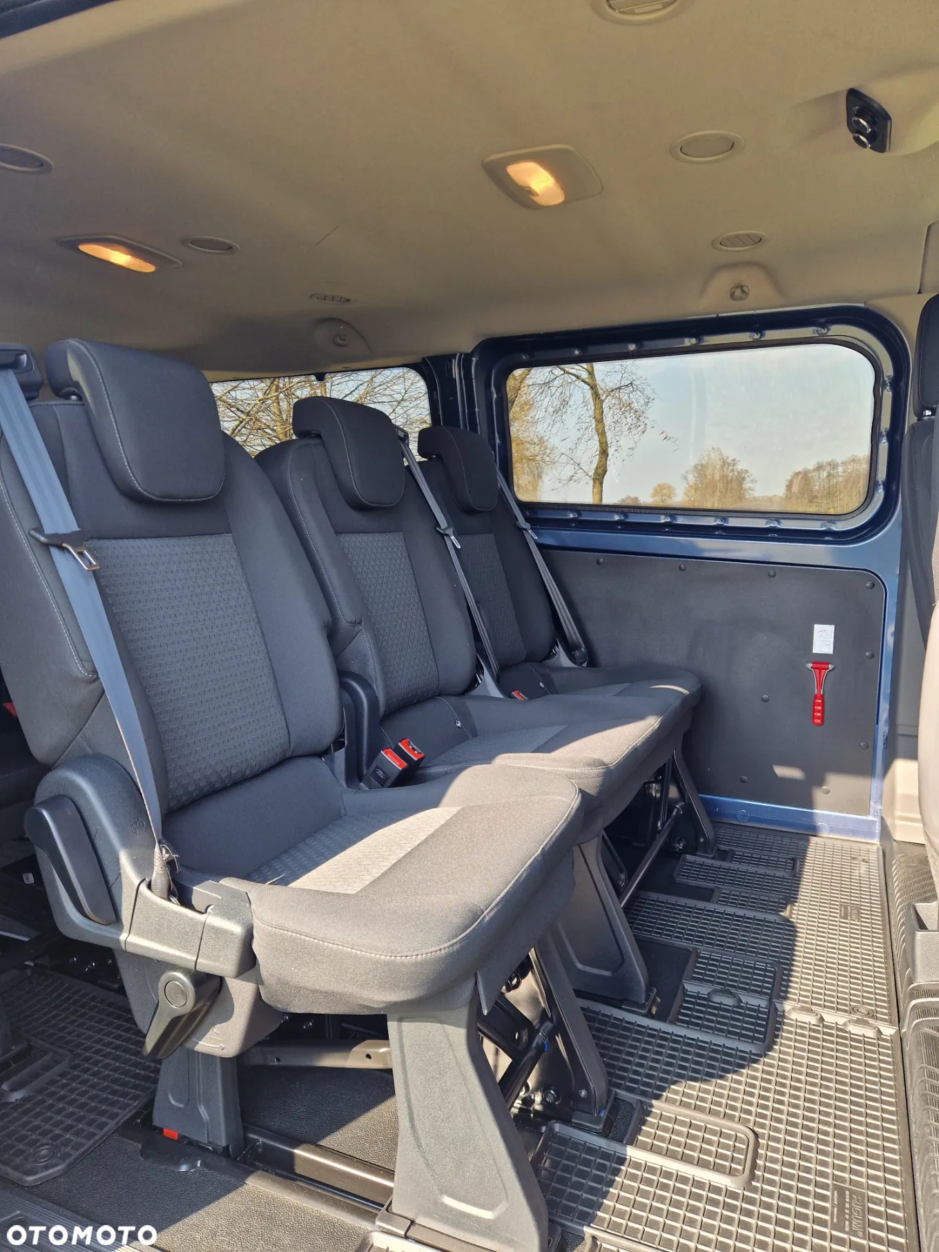 Ford Transit Custom Kombi 320 L2H1 Trend - 17