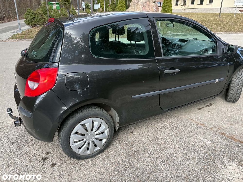Renault Clio 1.2 16V Dynamique - 10