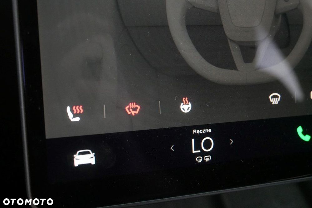 Tesla Model 3 - 27