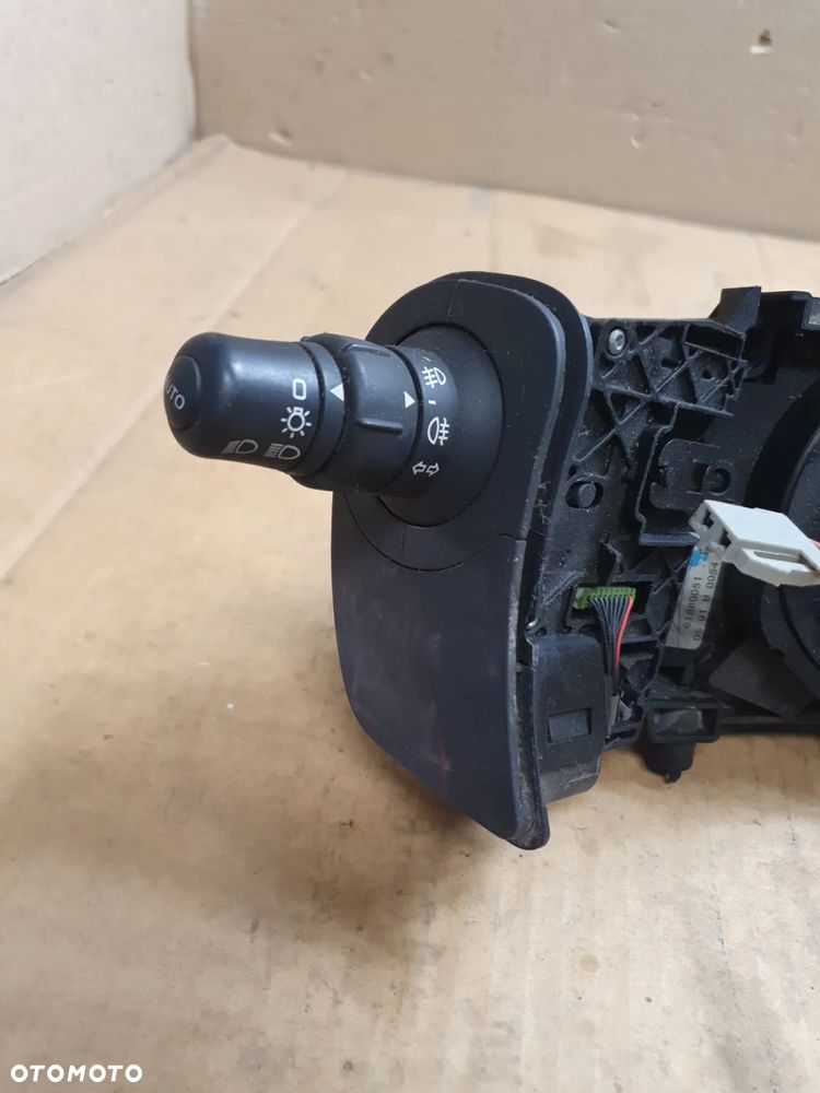 } PRZEŁĄCZNIK ZESPOLONY PAJĄK RENAULT SCENIC II nr 8200127727 - 3