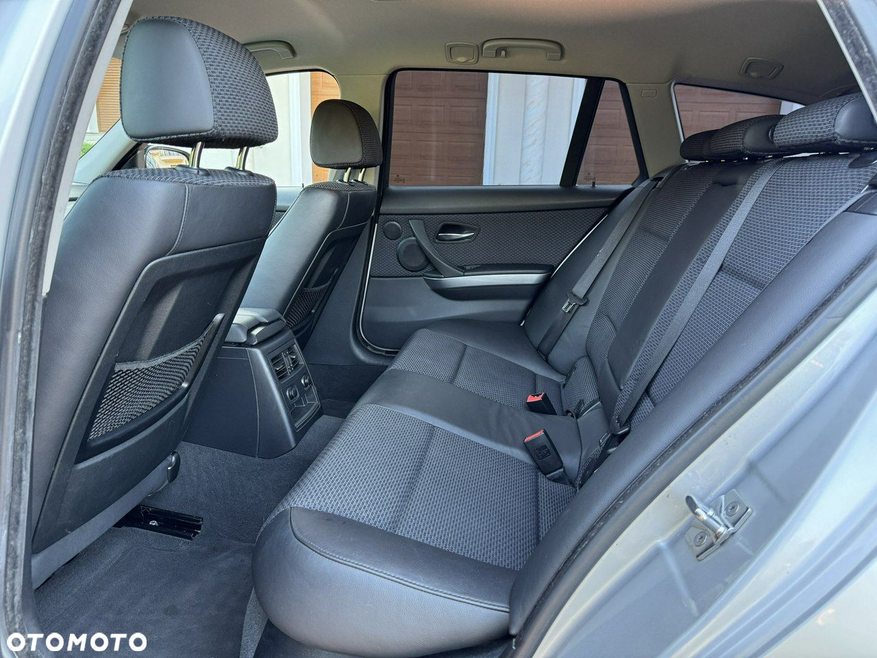 BMW Seria 3 320d xDrive - 22