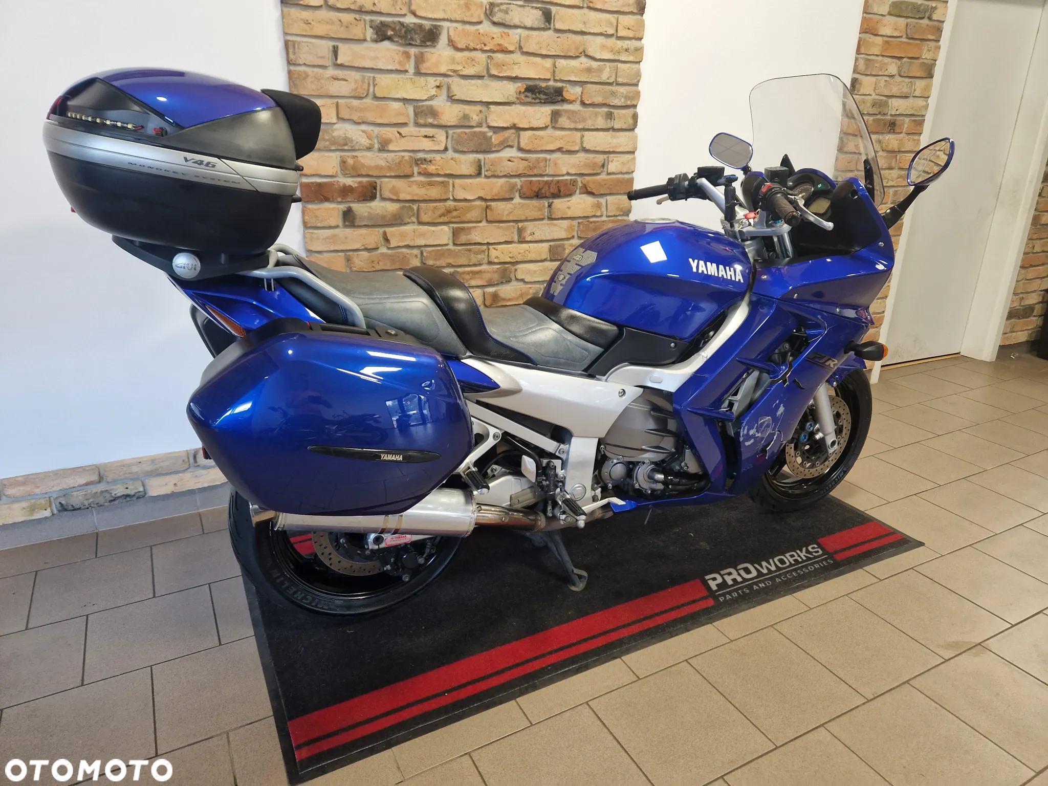Yamaha FJR - 3