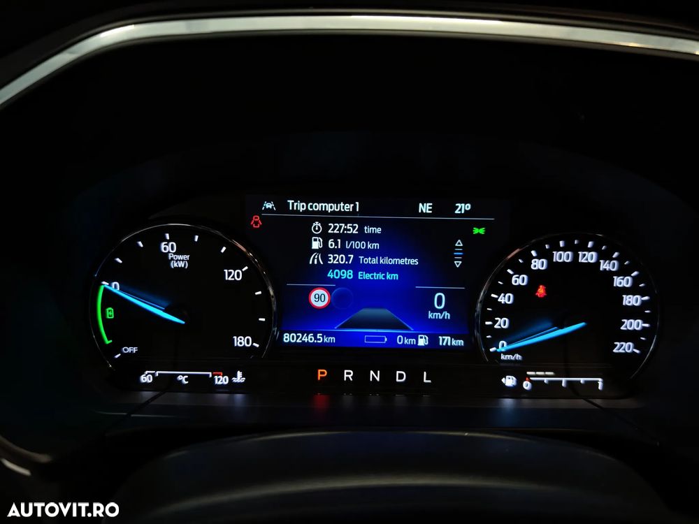Ford Kuga 2.5 Duratec PHEV TITANIUM - 20