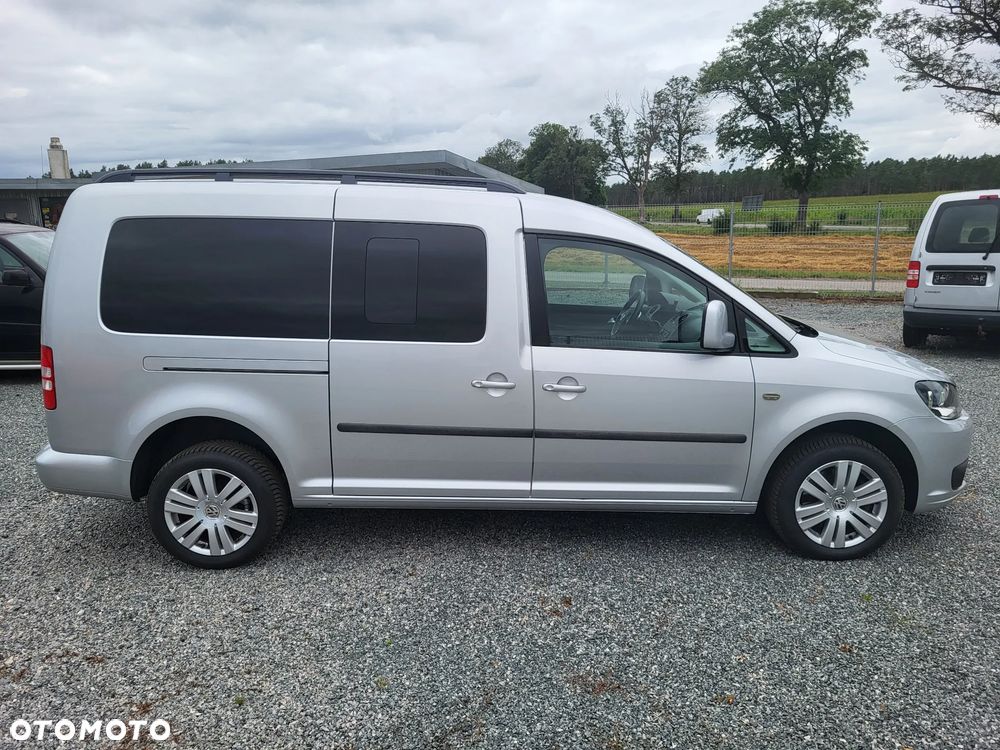 Volkswagen Caddy Maxi Comfortline Mixt DSG - 4