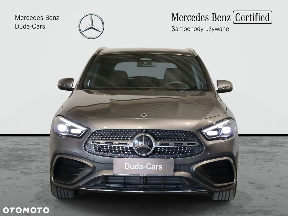 Mercedes-Benz GLA - 3