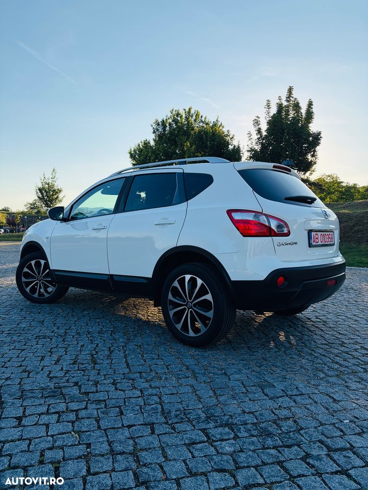 Nissan Qashqai 1.5 DCI TEKNA - 6