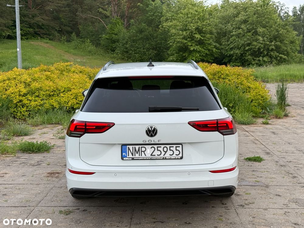 Volkswagen Golf 2.0 TDI Life - 11