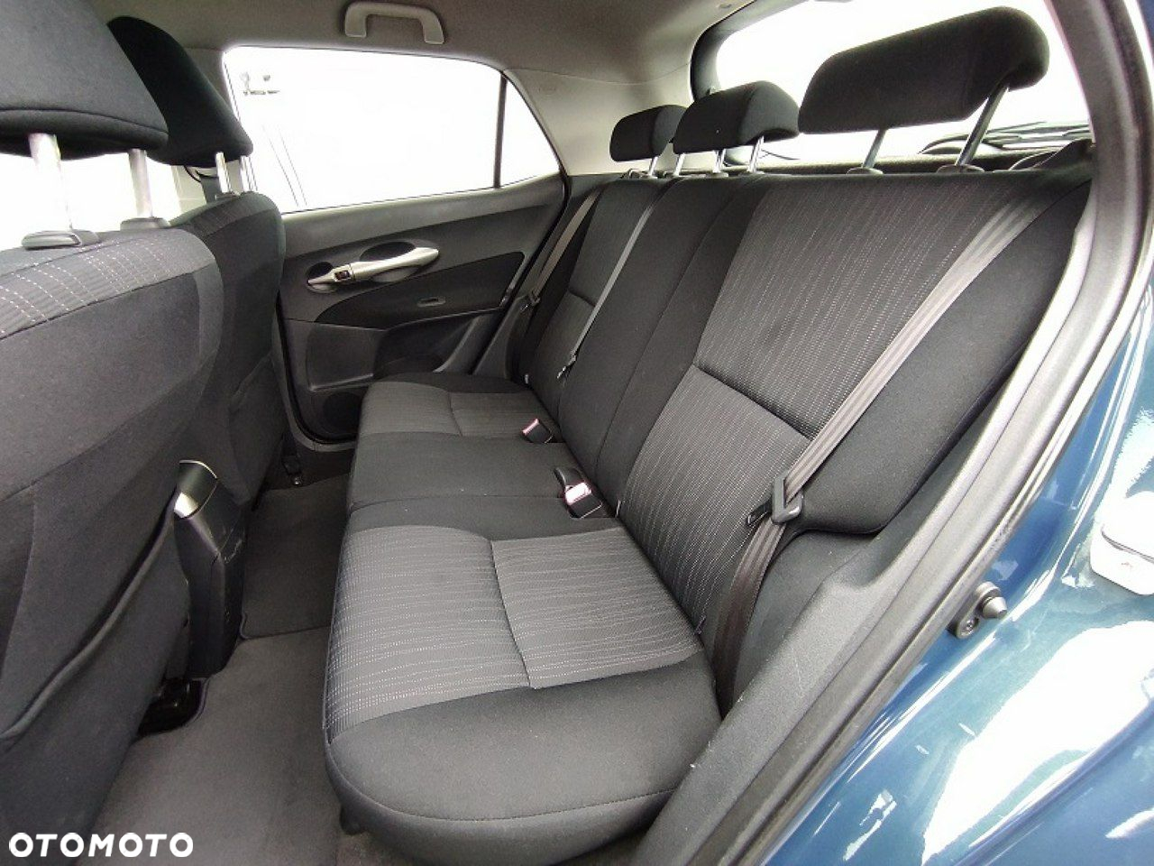 Toyota Auris - 13