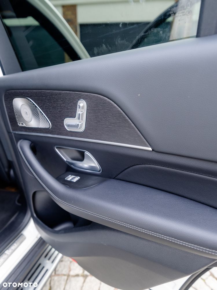 Mercedes-Benz GLE - 13