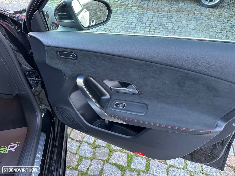 Mercedes-Benz A 200 AMG Line Aut. - 34