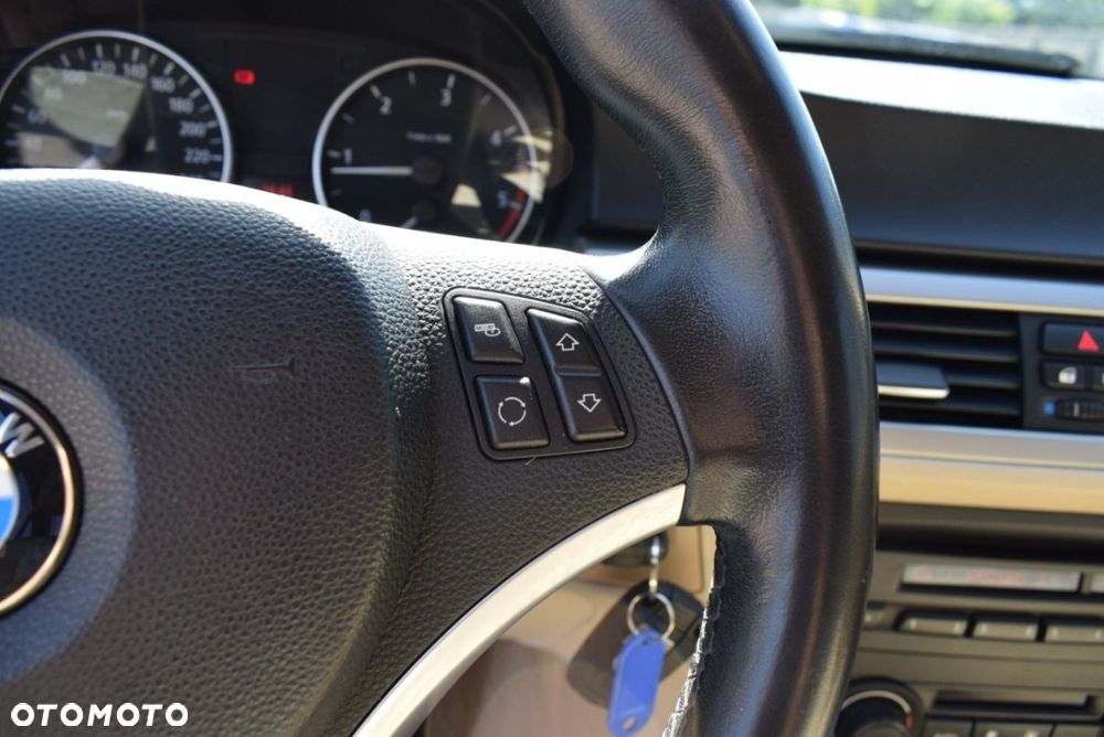 BMW Seria 3 - 26