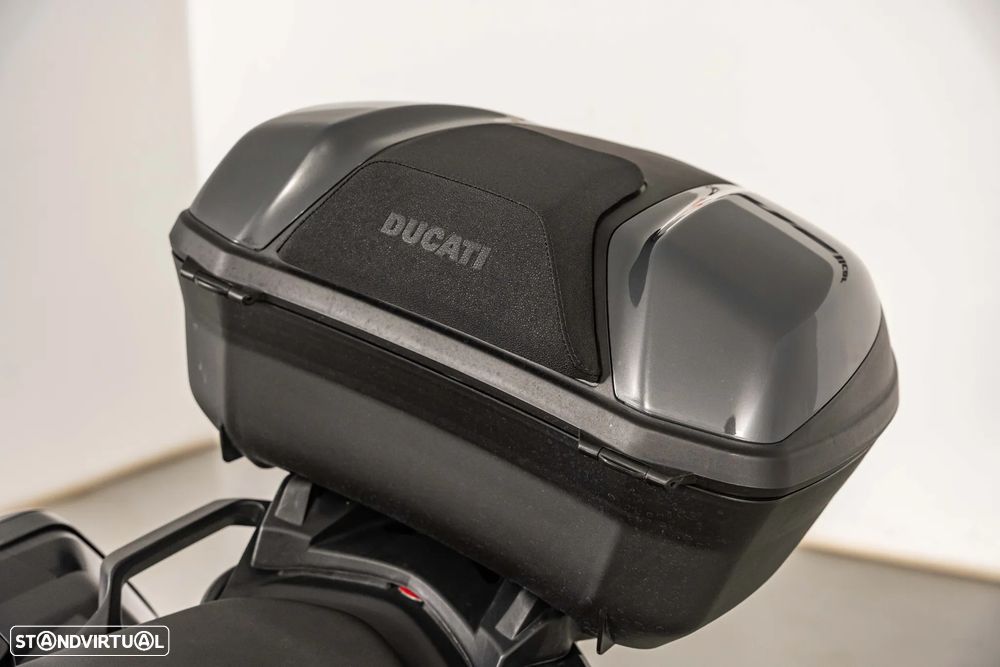 Ducati Multistrada V2 S Full Extras - 18