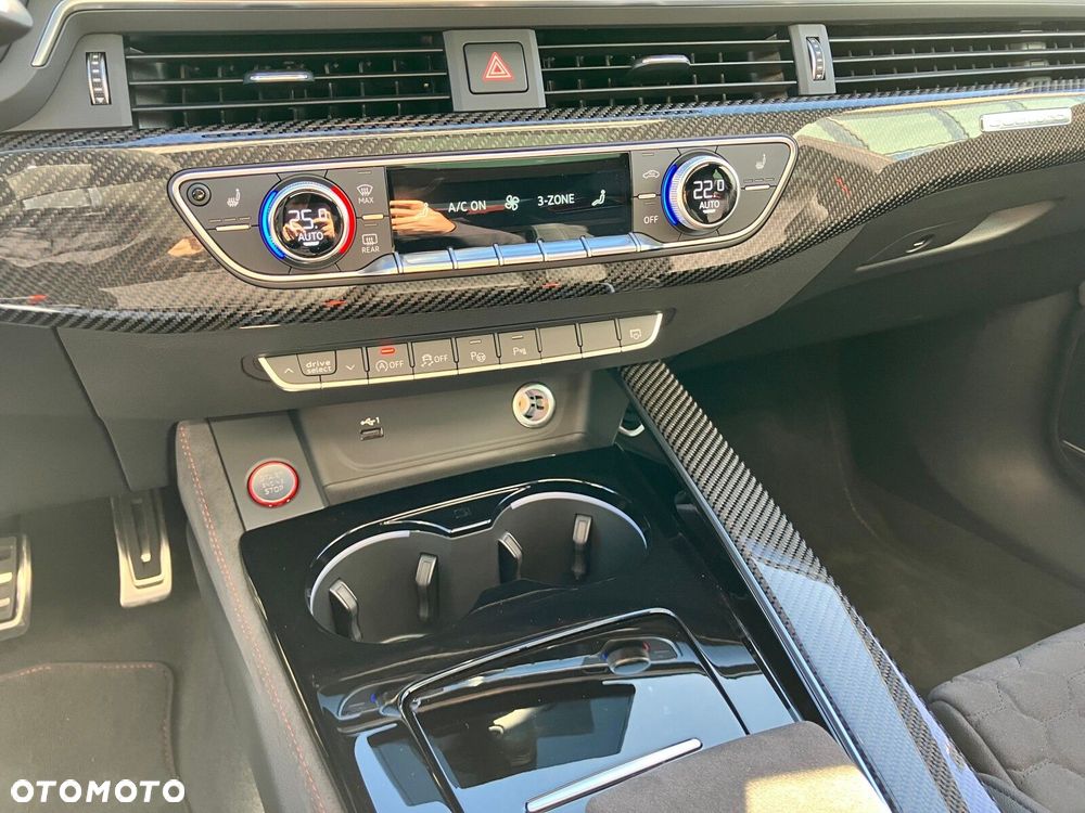 Audi RS5 Coupé - 25