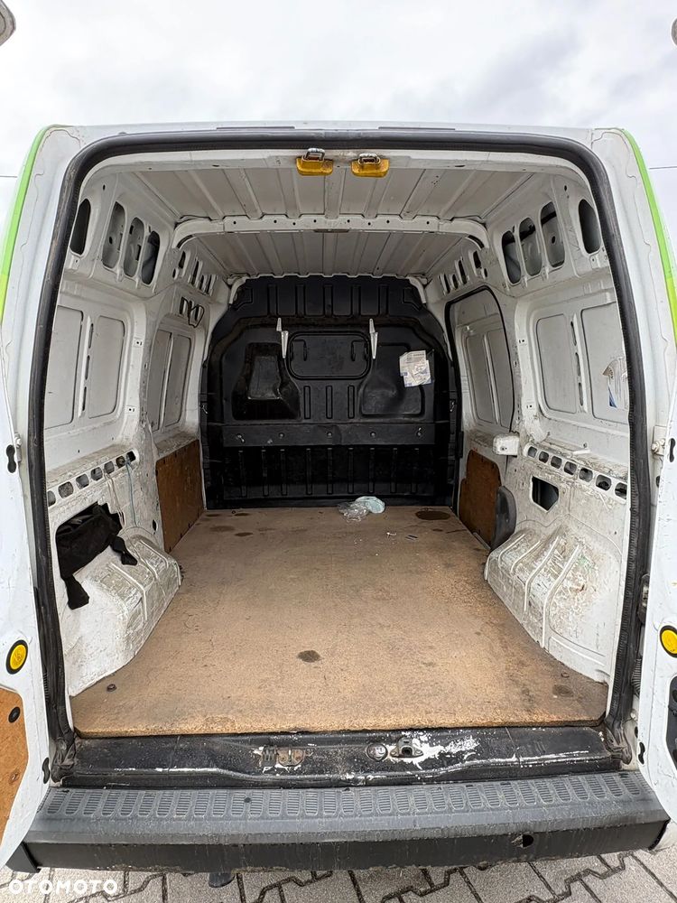 Ford TRANSIT CONNECT - 8