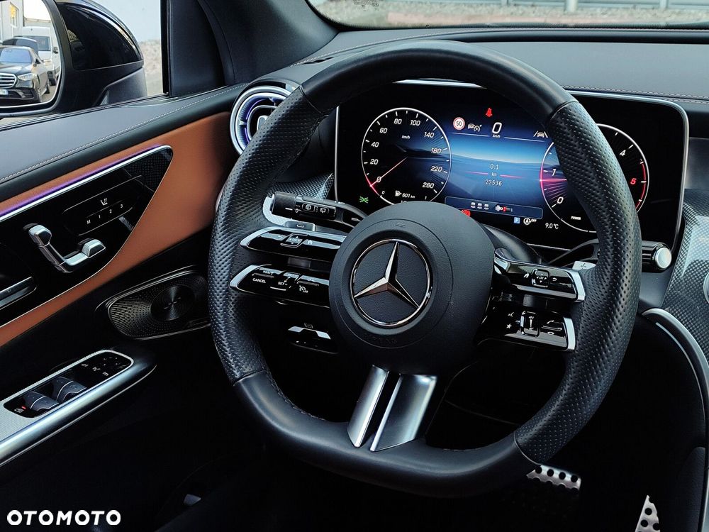 Mercedes-Benz GLC - 18