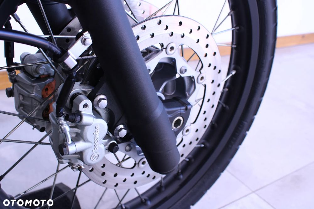 Yamaha XT - 30