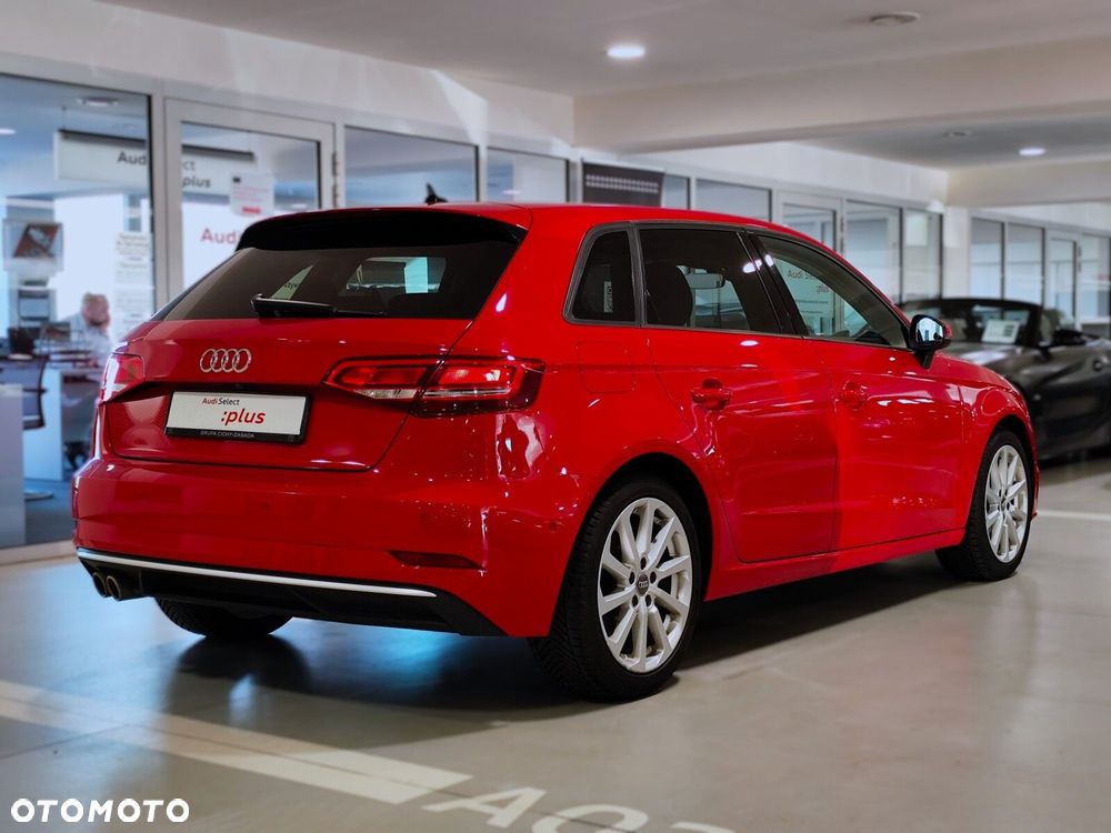 Audi A3 Sportback - 5