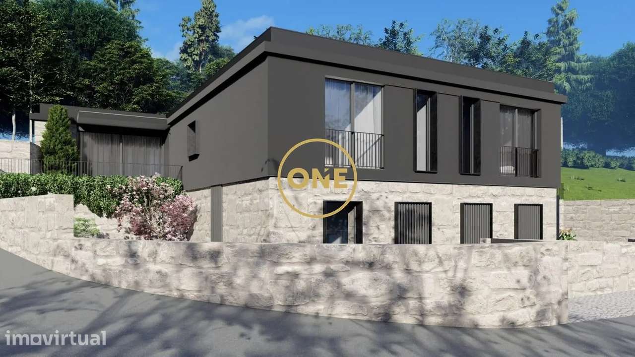 Moradia Individual T4,nova,arquitetura moderna,terreno com 1670m2 - Grande imagem: 5/14