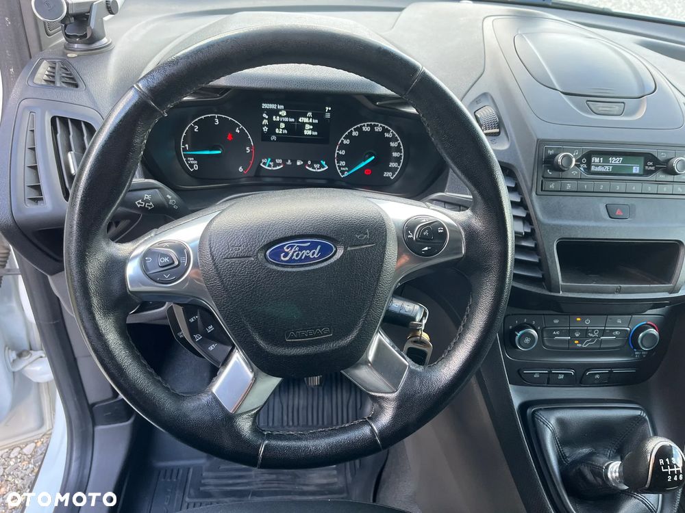 Ford Transit Connect - 11