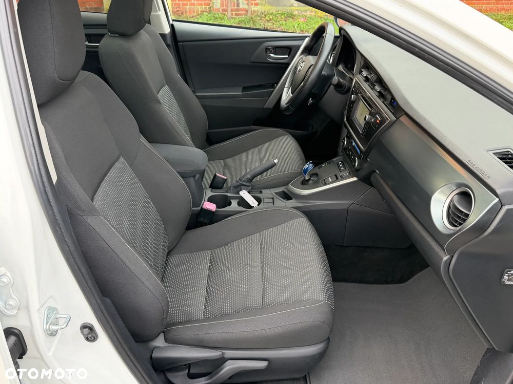 Toyota Auris 1.8 VVT-i Automatik Comfort - 9