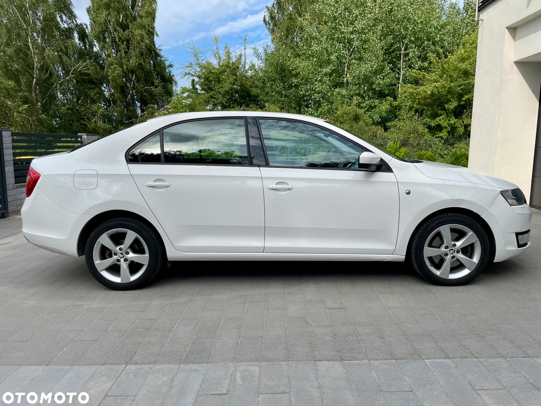 Skoda RAPID 1.6 TDI DPF Elegance Max - 6