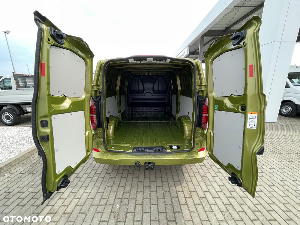 Volkswagen Transporter - 13