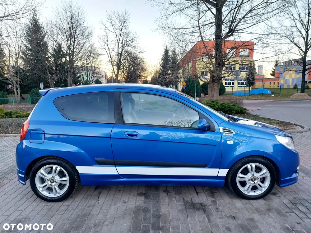 Chevrolet Aveo 1.4 16V LS - 12
