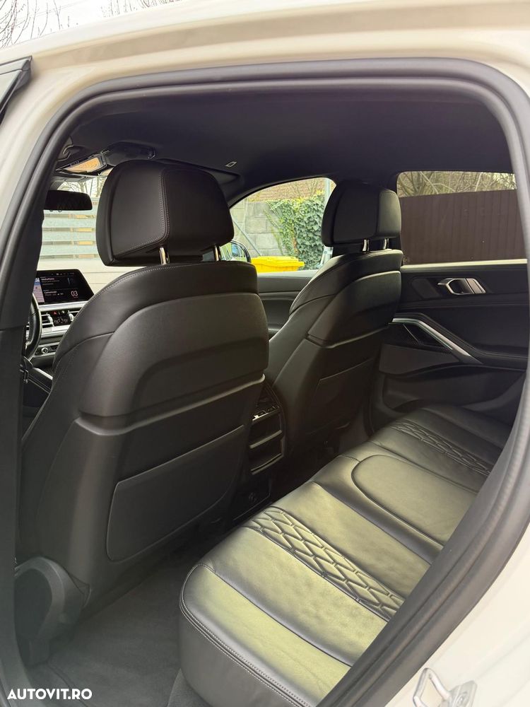 BMW X6 xDrive40d - 8