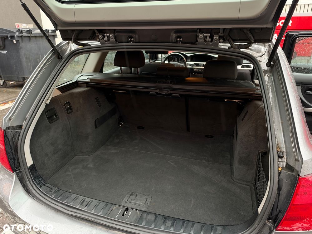 BMW Seria 3 316i - 15