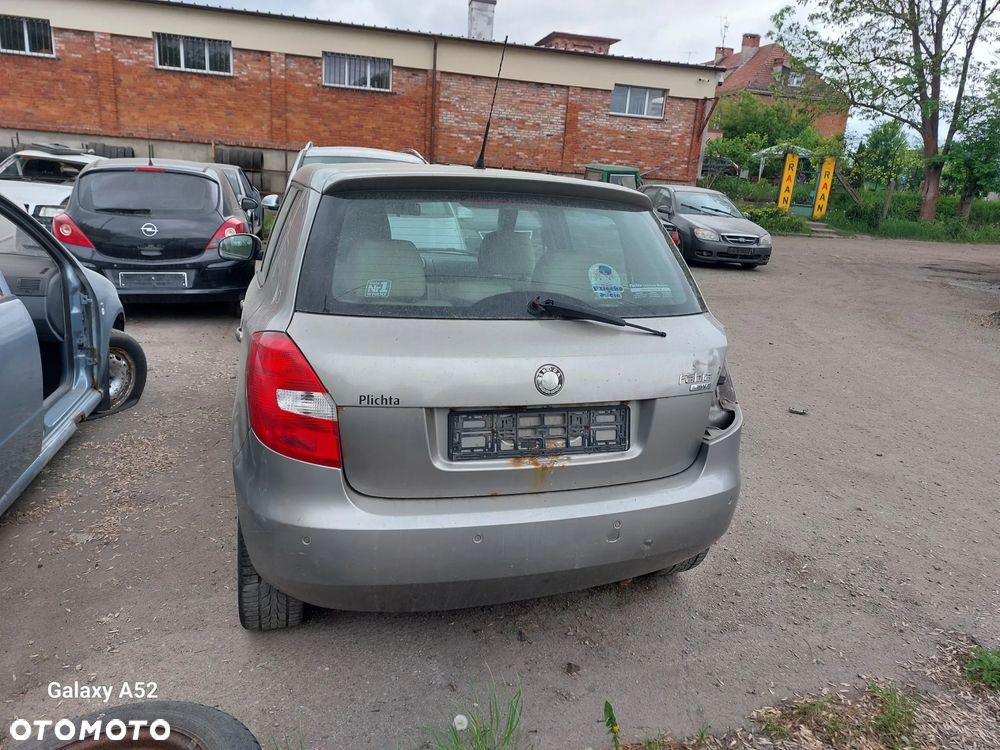 Zderzak SKODA FABIA 2 1,4B 07R. lampy,maska,drzwi,klapa..... - 3