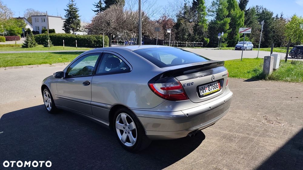 Mercedes-Benz Klasa C 200 Kompressor Automatik Sport Edition - 7