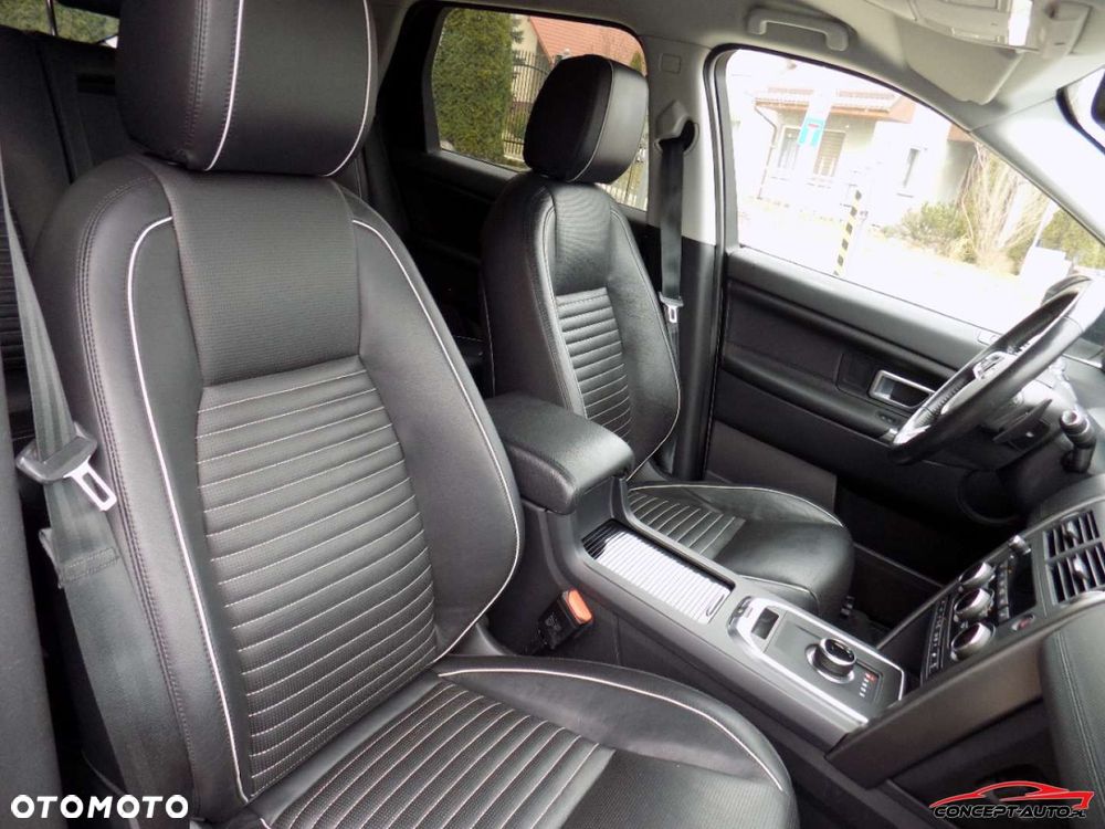 Land Rover Discovery Sport - 27