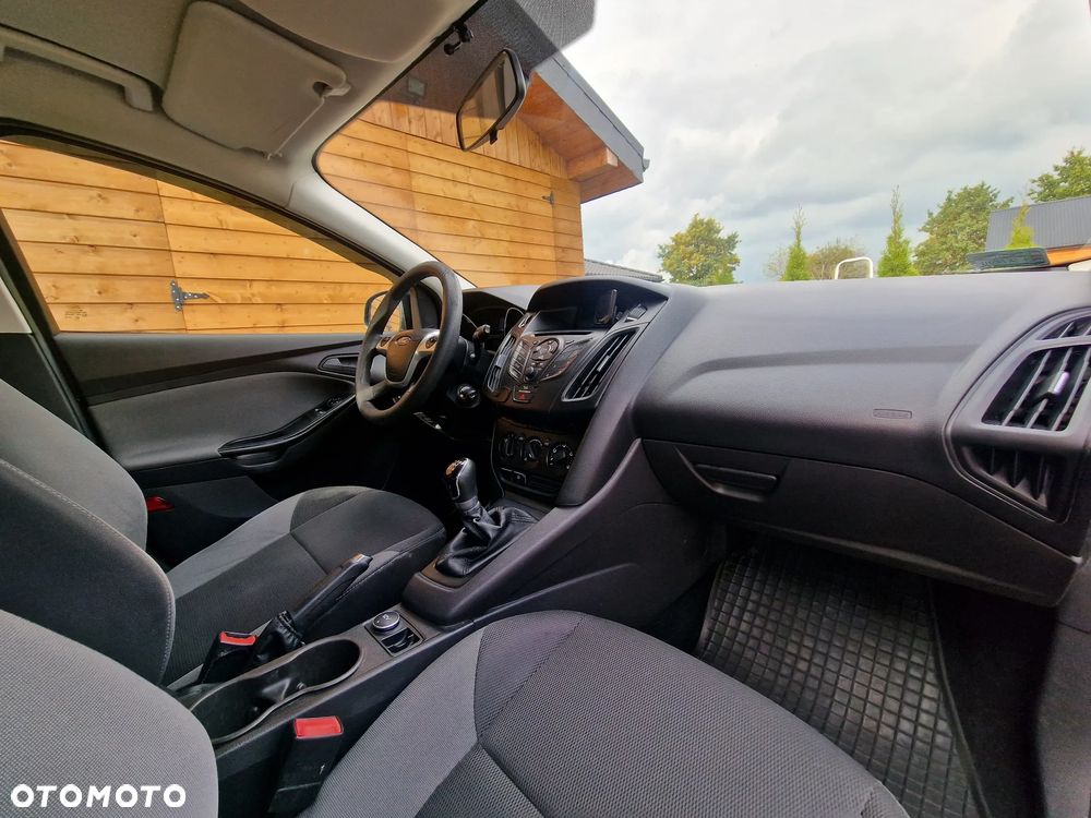 Ford Focus 1.6 Gold X - 19