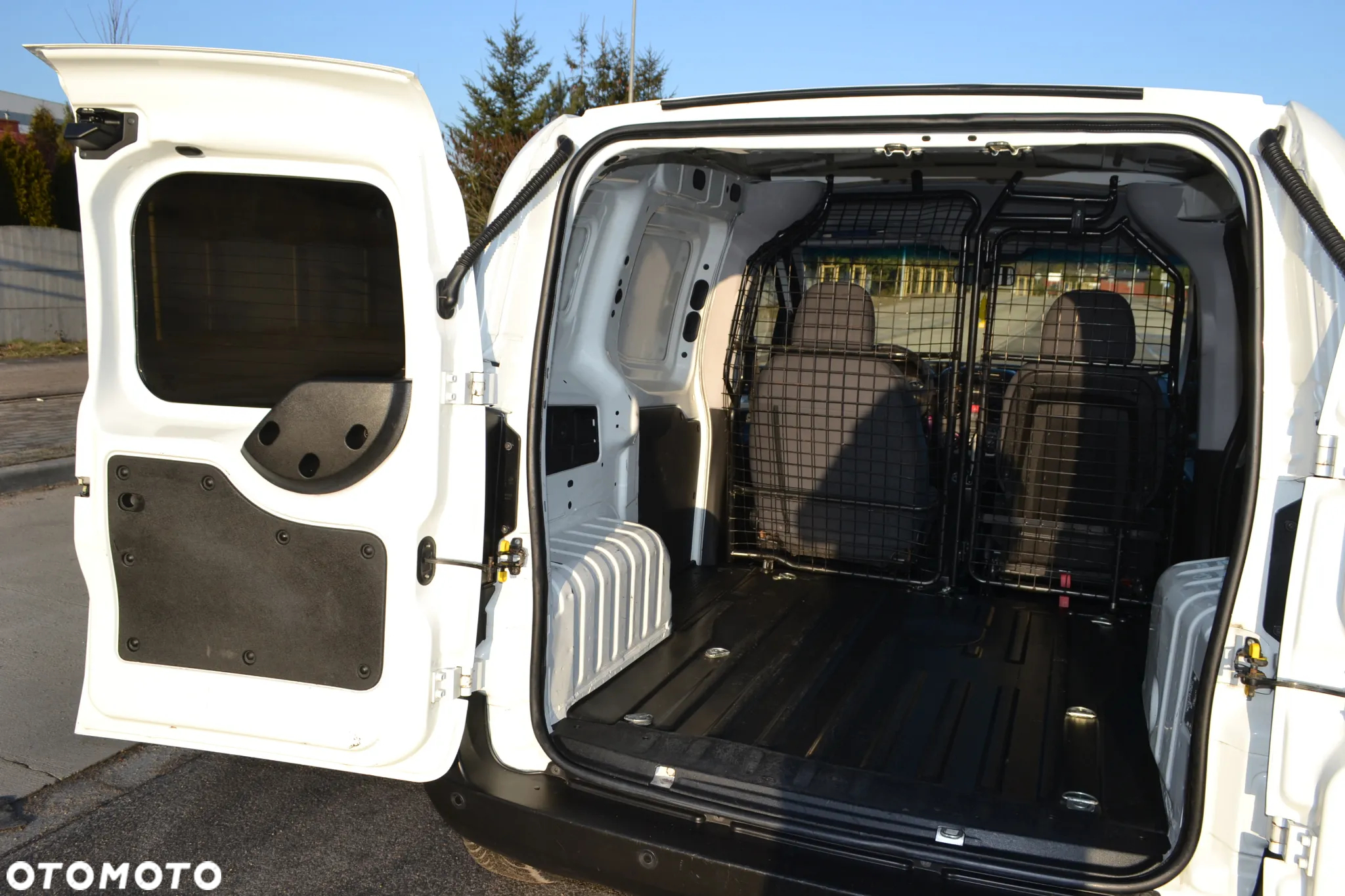 Peugeot Bipper - 26