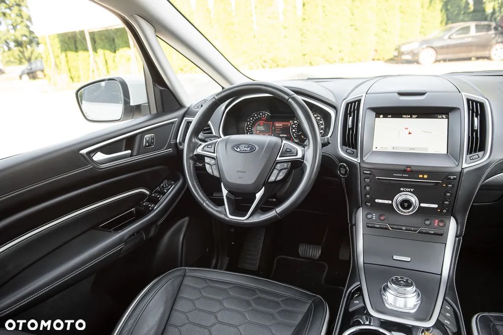 Ford S-Max 2.0 EcoBlue VIGNALE - 30