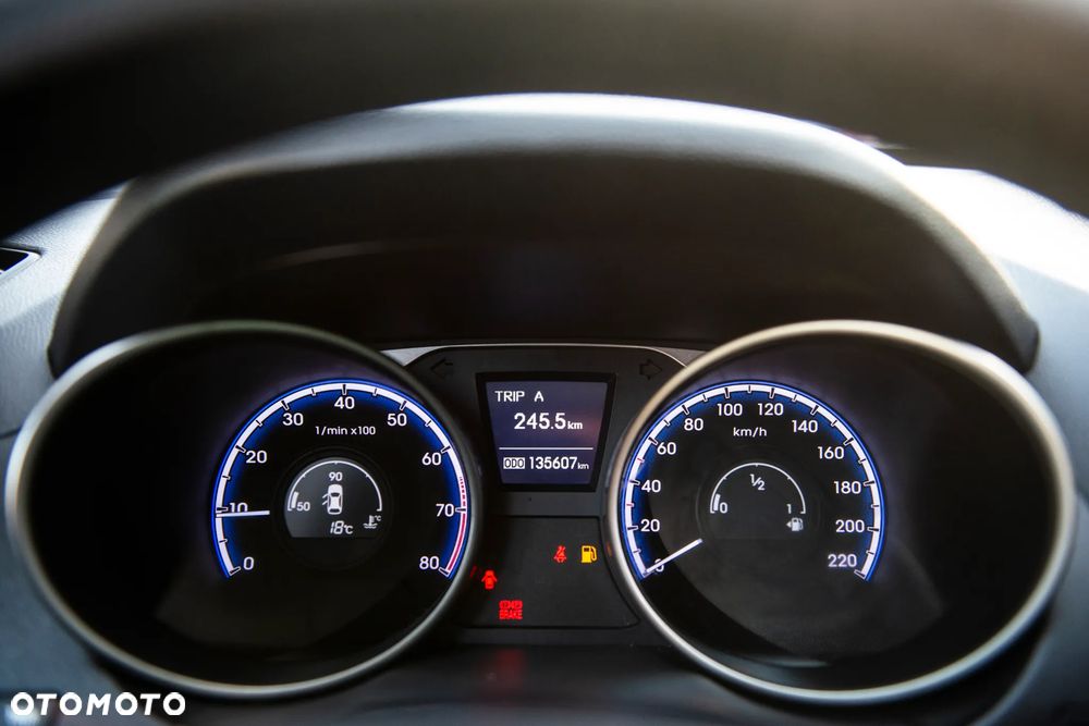 Hyundai ix35 1.6 GDI Premium 2WD - 21