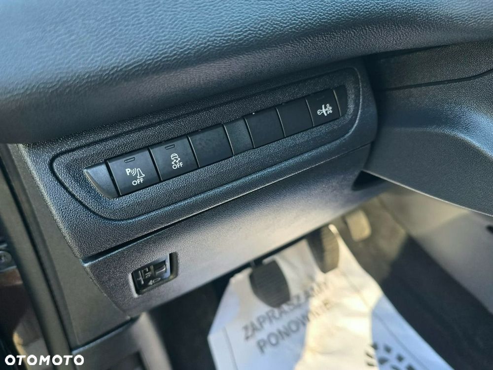 Peugeot 208 2013