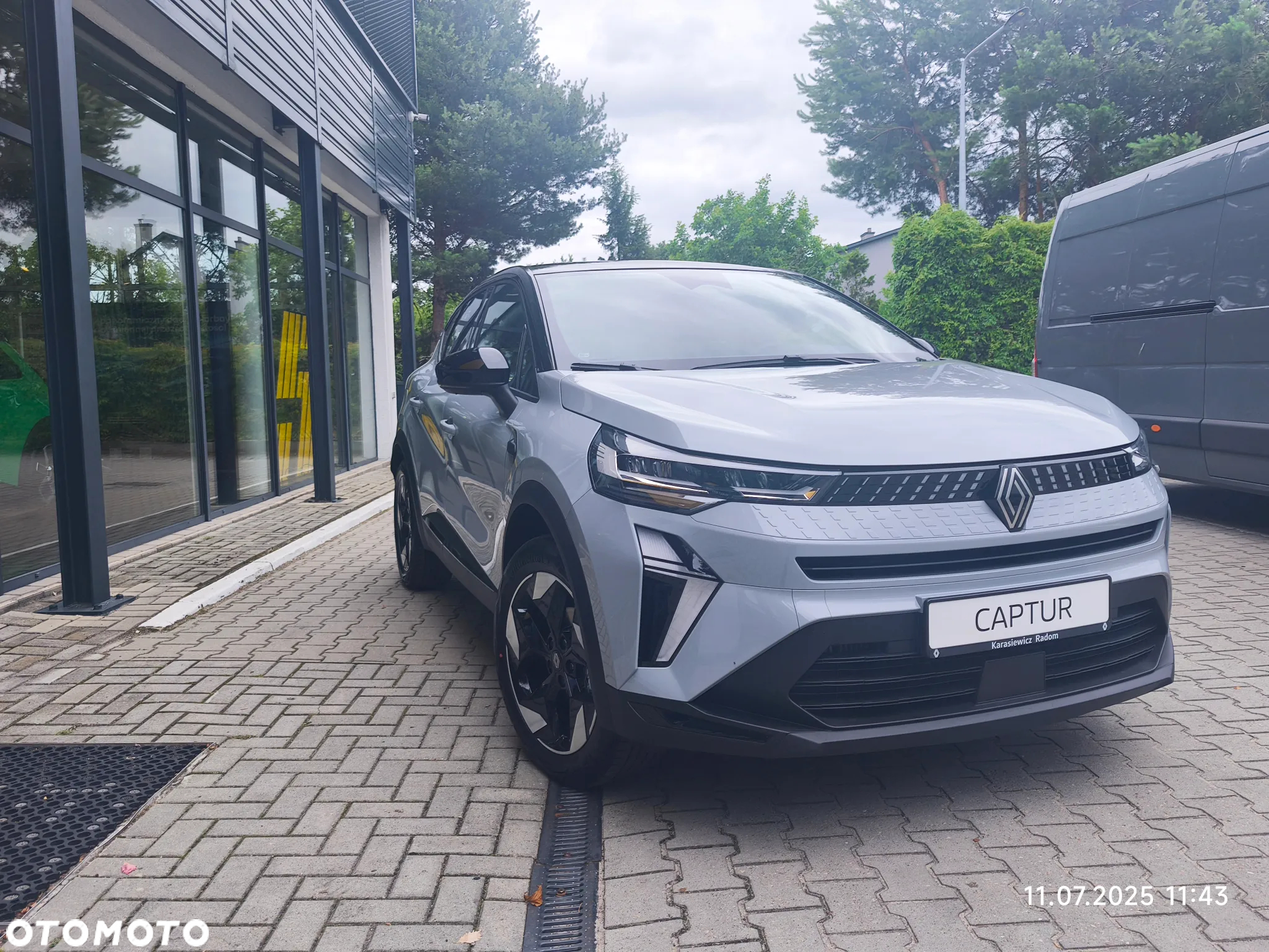 Renault Captur - 4