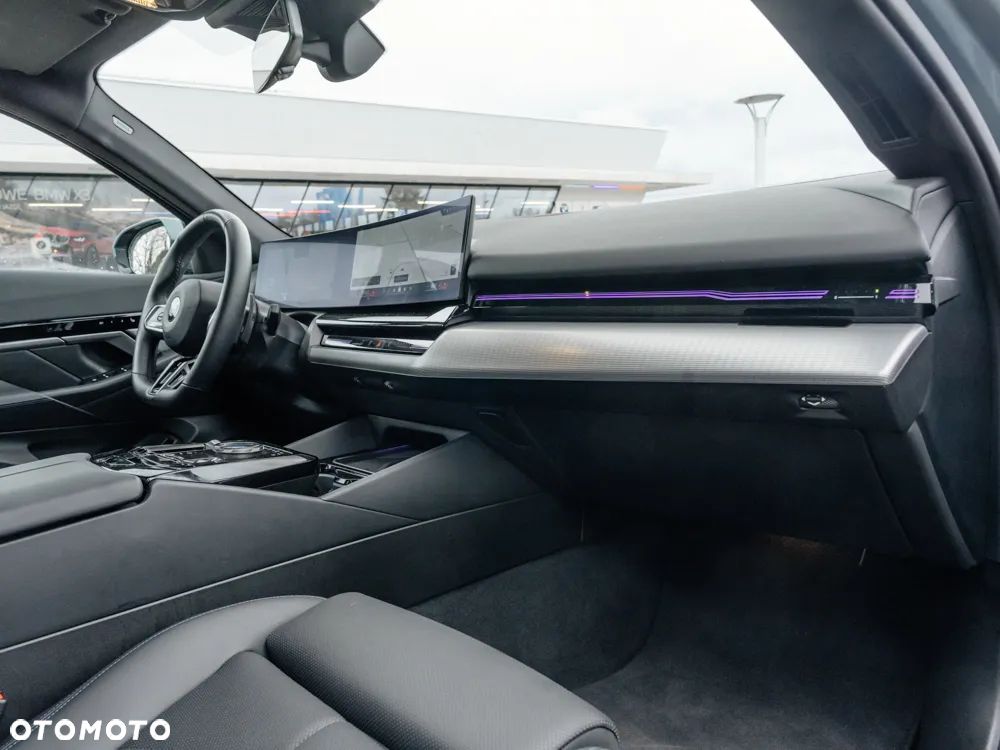 BMW Seria 5 - 12