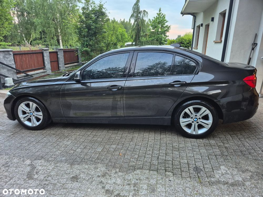 BMW Seria 3 328i Sport-Aut - 1