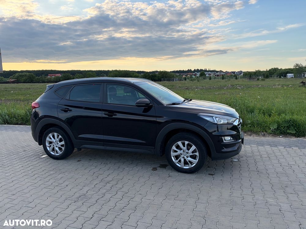 Hyundai Tucson 1.6 GDI 2WD 6MT Style - 9