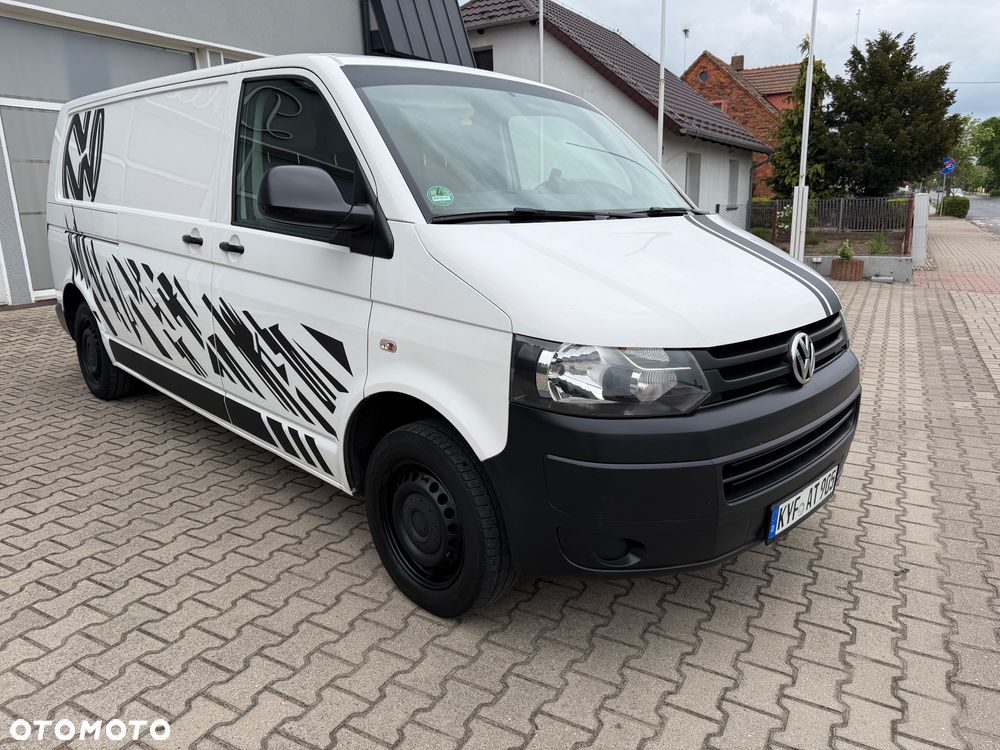 Volkswagen Transporter - 1